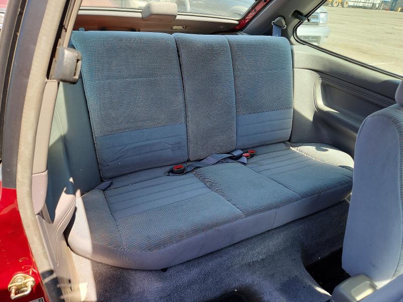 1995 FORD ESCORT LX